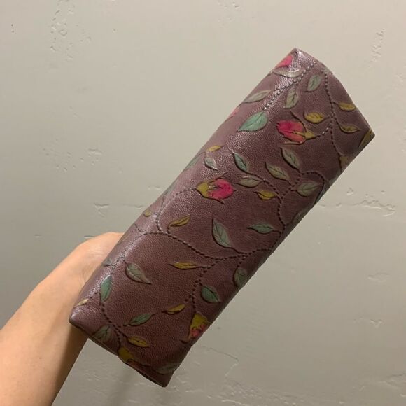 Handmade Genuine Leather Floral Embossed Real bamboo Handle Satchel/Crossbody - Picture 13 of 15